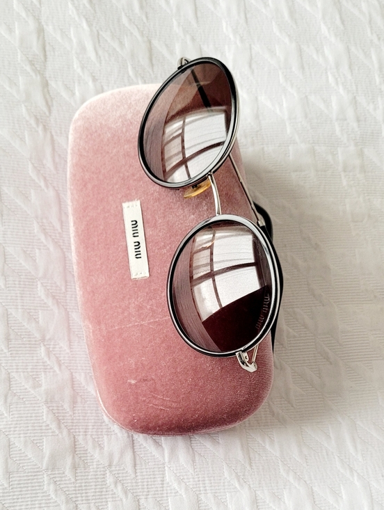 Miu Miu Sunglasses - Picture 2 of 9
